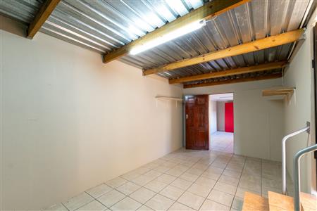 Townhouse For Sale in Riversdale, Western Cape - M127387
