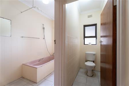 False - House For Sale in Rome, Strand, Western Cape - M127397