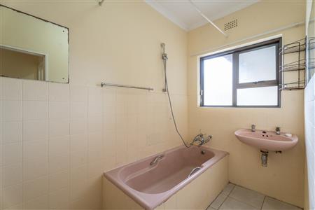 False - House For Sale in Rome, Strand, Western Cape - M127397