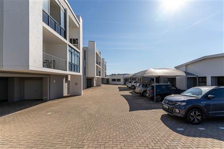 False - Apartment For Sale in Island View, Mossel Bay, Western Cape - M127406