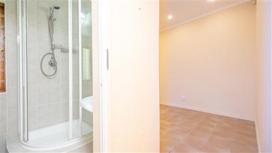Townhouse For Sale in Bedford Park, Bedfordview, Gauteng - M127411