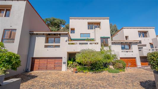 Townhouse For Sale in Bedford Park, Bedfordview, Gauteng - M127411