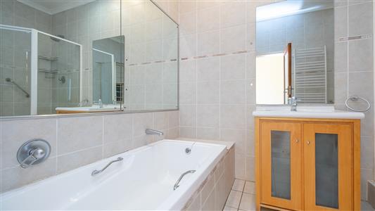 Townhouse For Sale in Bedford Park, Bedfordview, Gauteng - M127411