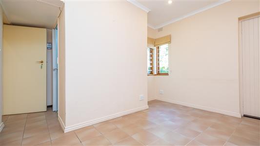 Townhouse For Sale in Bedford Park, Bedfordview, Gauteng - M127411