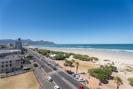 Apartment For Sale in Strand North, Strand, Western Cape - M127409