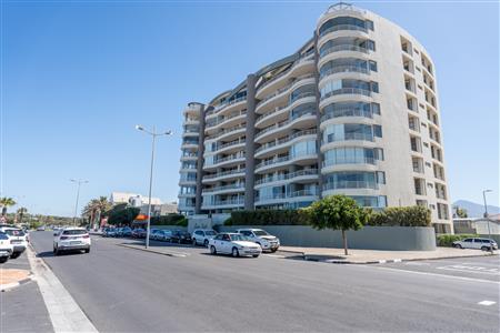 Apartment For Sale in Strand North, Strand, Western Cape - M127409