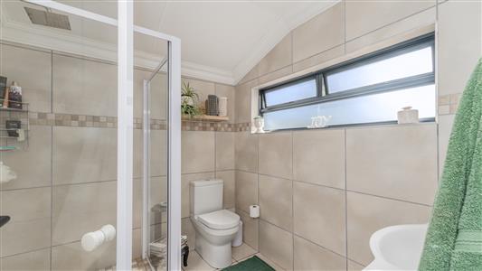 False - House For Sale in Linkside, Mossel Bay, Western Cape - M127417