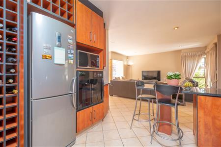 Townhouse For Sale in Randpark Ridge, Randburg, Gauteng - M127416