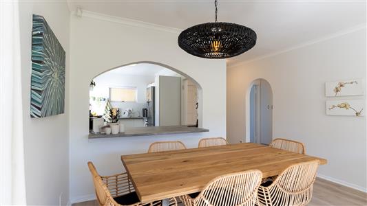 Apartment For Sale in Seaside Longships, Plettenberg Bay, Western Cape - M127418