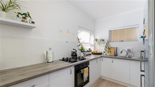 Apartment For Sale in Seaside Longships, Plettenberg Bay, Western Cape - M127418