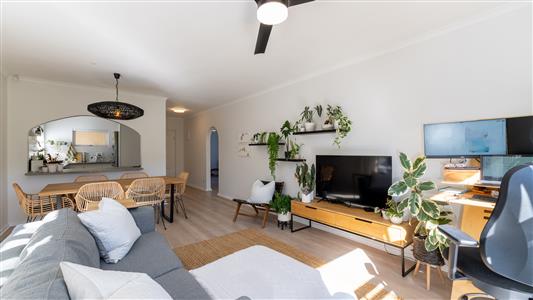 Apartment For Sale in Seaside Longships, Plettenberg Bay, Western Cape - M127418
