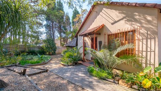 House For Sale in Bloubosrand, Randburg, Gauteng - M127432