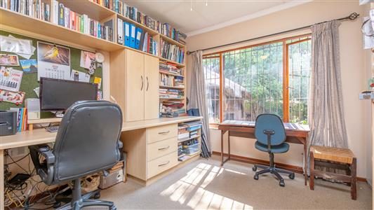 House For Sale in Bloubosrand, Randburg, Gauteng - M127432