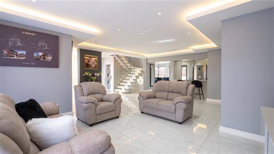 False - Townhouse For Sale in Izinga Estate, Umhlanga, KwaZulu Natal - M127430