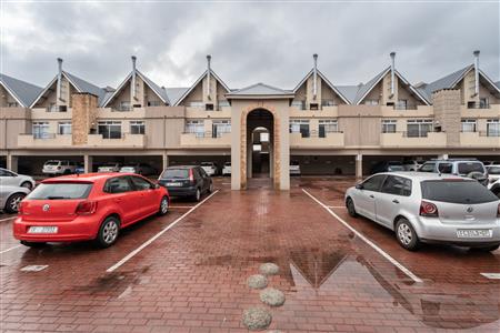 False - Apartment For Sale in Whispering Pines, Gordons Bay Central, Gordons Bay, Western Cape - M127442