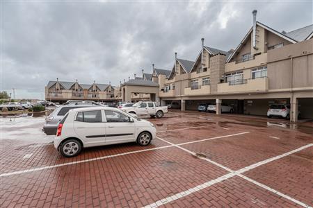 False - Apartment For Sale in Whispering Pines, Gordons Bay Central, Gordons Bay, Western Cape - M127442