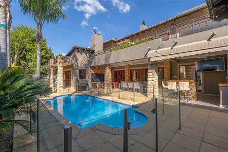 False - House For Sale in Fourways, Sandton, Gauteng - M127449