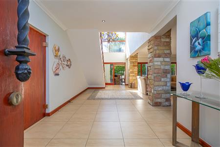 False - House For Sale in Fourways, Sandton, Gauteng - M127449