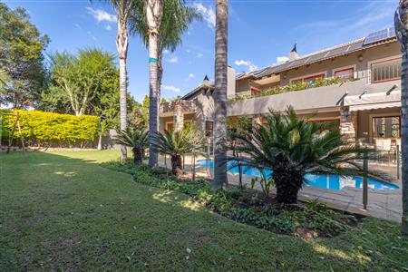 False - House For Sale in Fourways, Sandton, Gauteng - M127449
