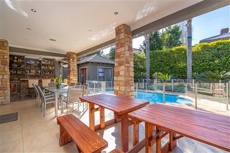 False - House For Sale in Fourways, Sandton, Gauteng - M127449