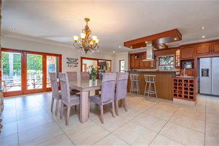 False - House For Sale in Fourways, Sandton, Gauteng - M127449