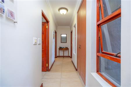 False - House For Sale in Fourways, Sandton, Gauteng - M127449
