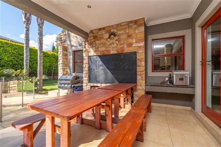 False - House For Sale in Fourways, Sandton, Gauteng - M127449