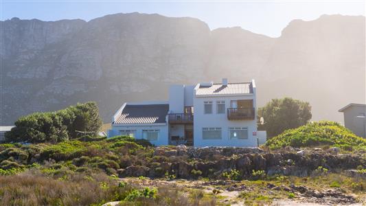 House For Sale in Sunny Seas Estate, Bettys Bay, Western Cape - M127457