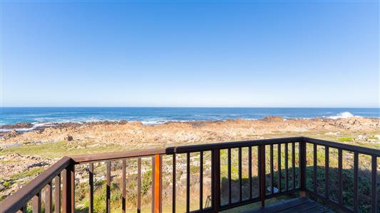House For Sale in Sunny Seas Estate, Bettys Bay, Western Cape - M127457