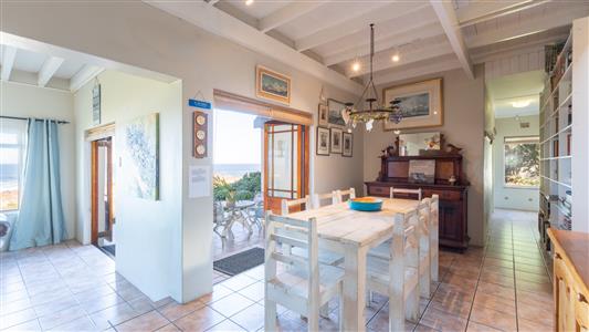 House For Sale in Sunny Seas Estate, Bettys Bay, Western Cape - M127457