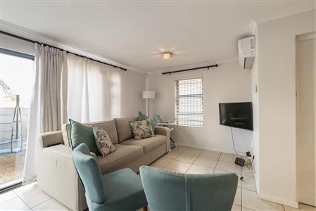 False - Townhouse Unavailable in Vredenberg, Bellville, Western Cape - M113213