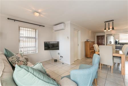 False - Townhouse Unavailable in Vredenberg, Bellville, Western Cape - M113213