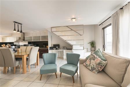 False - Townhouse Unavailable in Vredenberg, Bellville, Western Cape - M113213