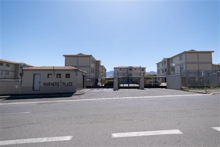 False - Apartment For Sale in Anchorage Park, Gordons Bay, Western Cape - M127473
