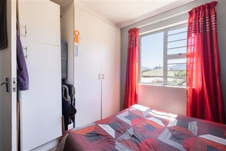 False - Apartment For Sale in Anchorage Park, Gordons Bay, Western Cape - M127473
