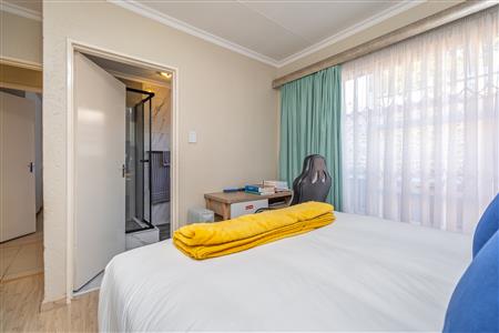 House For Sale in Fourways, Sandton, Gauteng - M127474