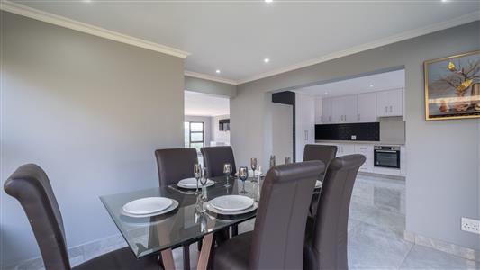 False - Townhouse For Sale in Izinga Estate, Umhlanga, KwaZulu Natal - M127464