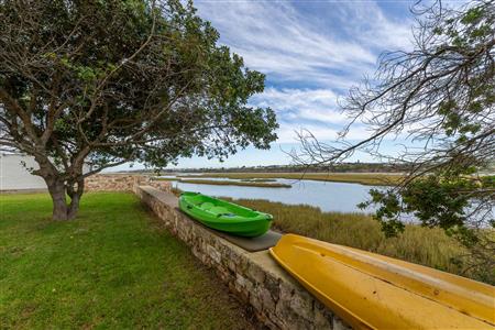 House For Sale in Stilbaai Oos, Stilbaai, Western Cape - M122067