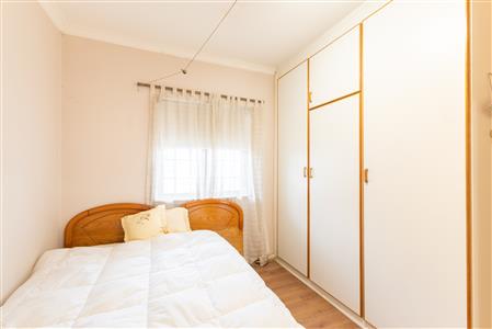 Townhouse For Sale in Stellenbosch Central, Stellenbosch, Western Cape - M127459