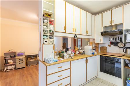 Townhouse For Sale in Stellenbosch Central, Stellenbosch, Western Cape - M127459