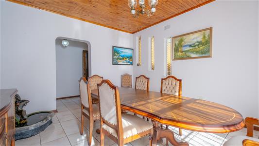 House For Sale in Randpark Ridge, Randburg, Gauteng - M127462