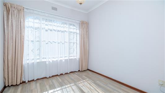 House For Sale in Randpark Ridge, Randburg, Gauteng - M127462