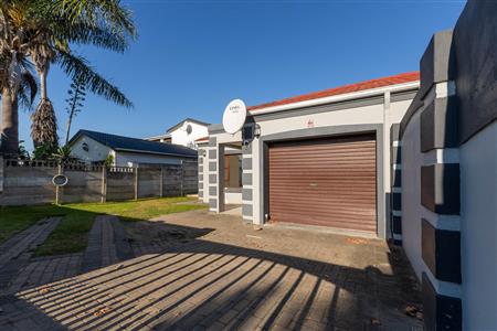 House To Rent in Levallia, George, Western Cape - M127476