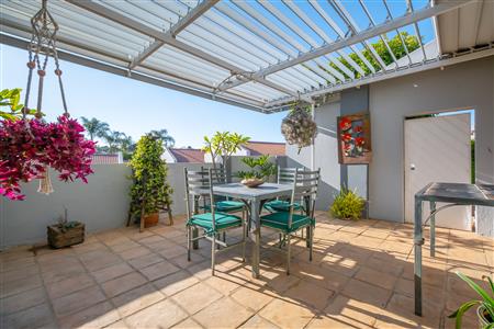 False - Townhouse For Sale in Randpark Ridge, Randburg, Gauteng - M127463