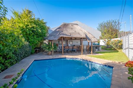 False - Townhouse For Sale in Randpark Ridge, Randburg, Gauteng - M127463