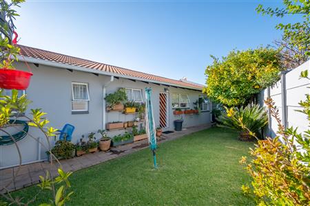 False - Townhouse For Sale in Randpark Ridge, Randburg, Gauteng - M127463