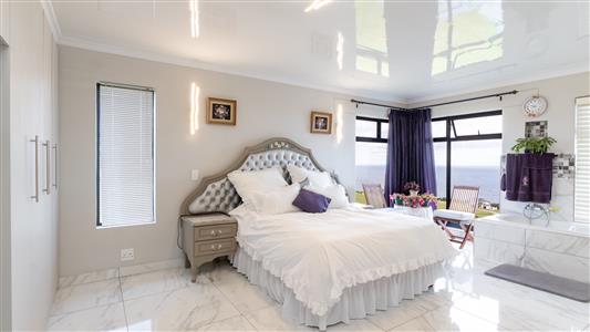 House For Sale in Le Grand Estate, George, Western Cape - M127487