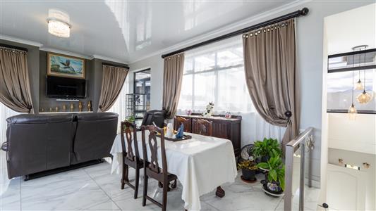 House For Sale in Le Grand Estate, George, Western Cape - M127487