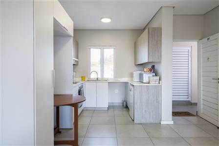 Apartment For Sale in Manor Estates, Ballito, KwaZulu Natal - M127490