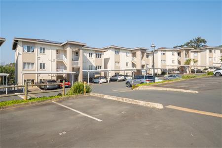 Apartment For Sale in Manor Estates, Ballito, KwaZulu Natal - M127490
